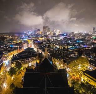 Uitzicht vanaf De Haagse Toren bij nacht